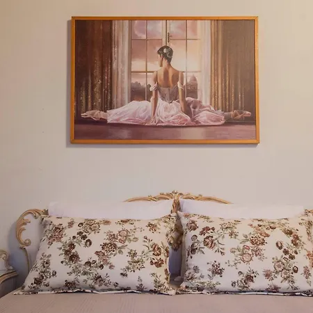 Themilia Beachfront, Luxury House * Néa Ankhíalos